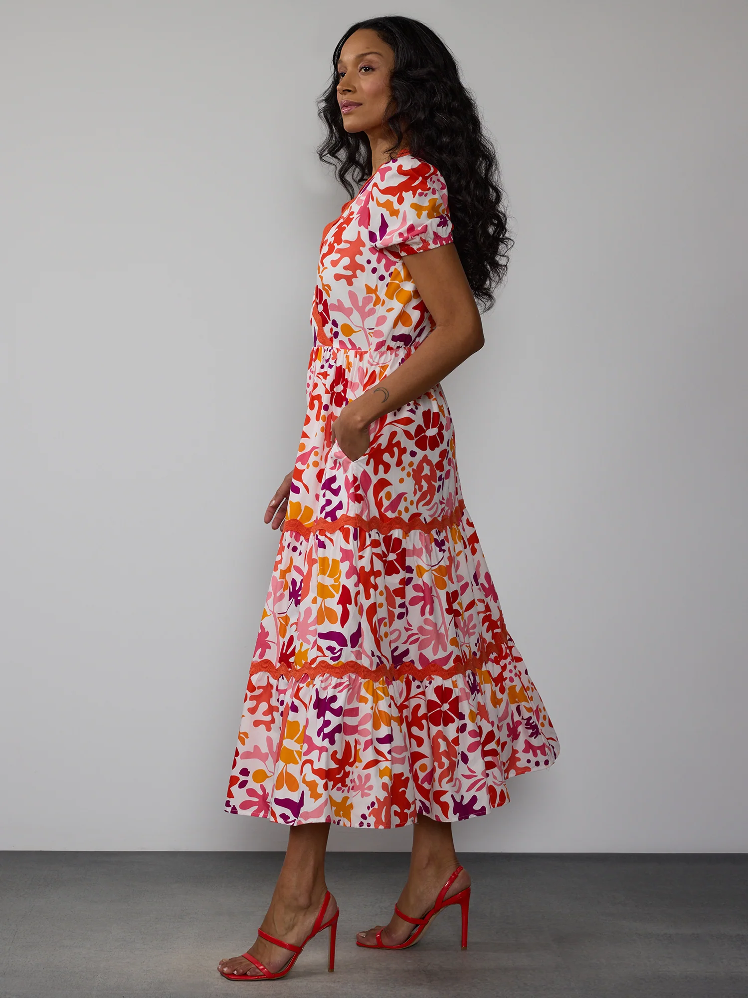 Floral Rick Rack Trim Tiered Maxi Dress - Image 2