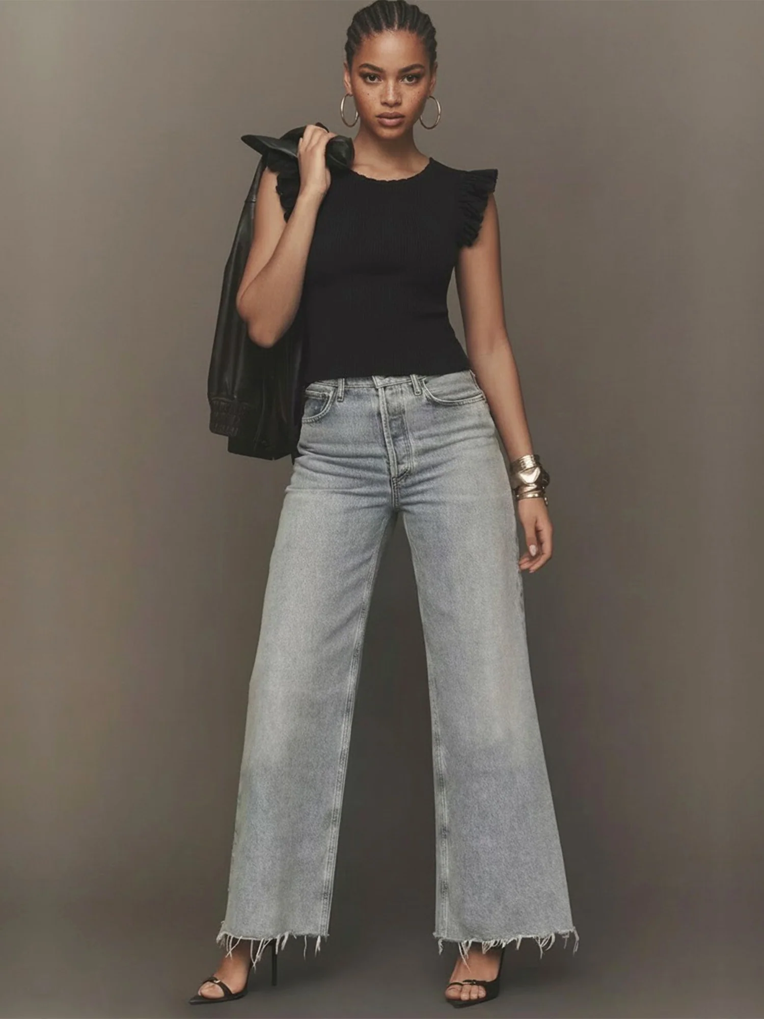 Short Sleeve Flutter Sleeve Knit Top - Image 2