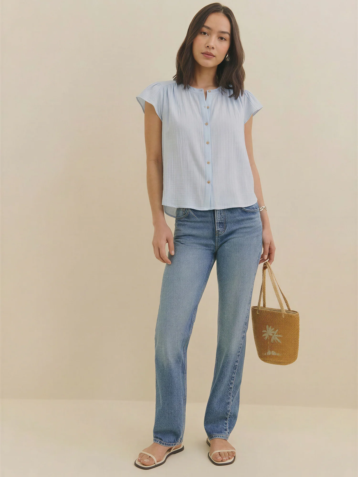 SS FLUTTER SLEEVE RUCHED BUTTON DOWN SHIRT - Image 2
