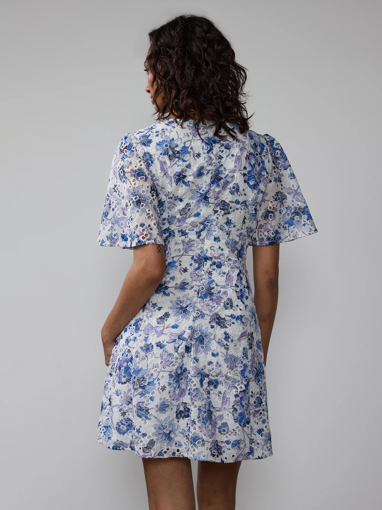 Short Flutter Sleeve Floral Swing Dress - Image 3