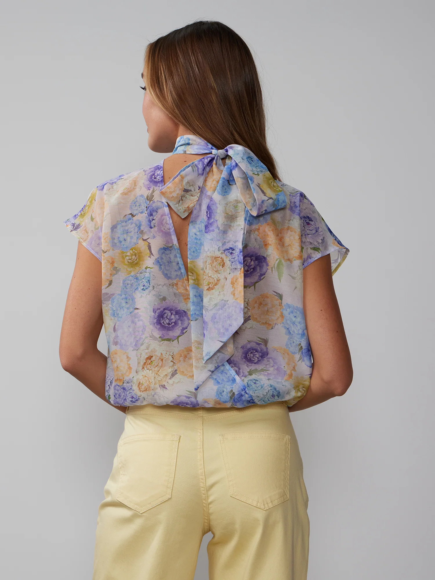 Mock Tie Back Floral Organza Blouse - Image 3
