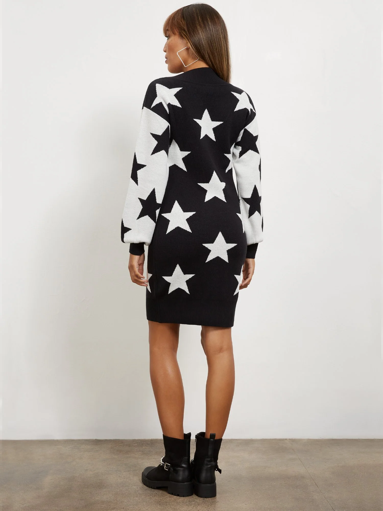 Star-Print Sweater Dress - Image 3