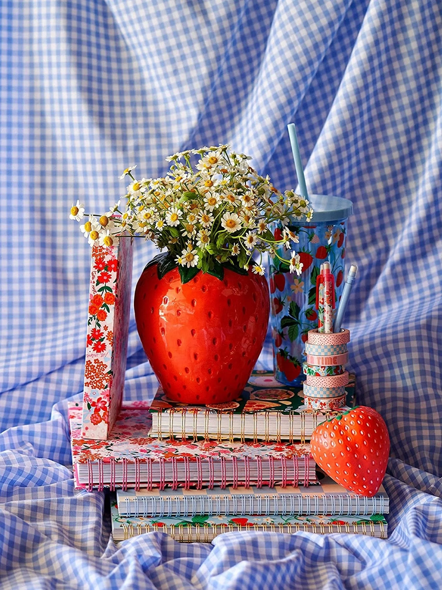 Bando Strawberry Vase - Brands We Love - Image 2
