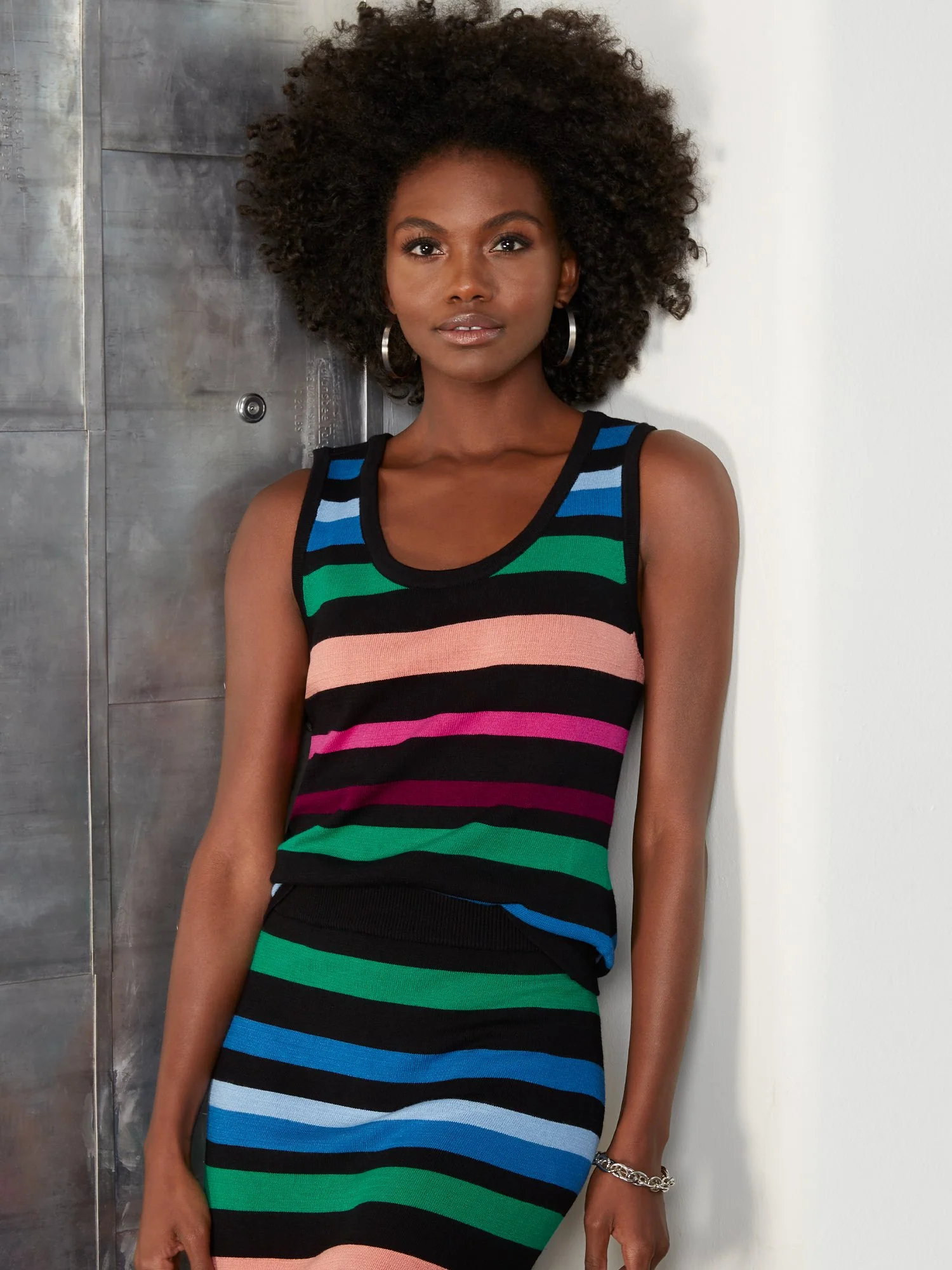 Stripe Sleeveless Sweater - Image 2