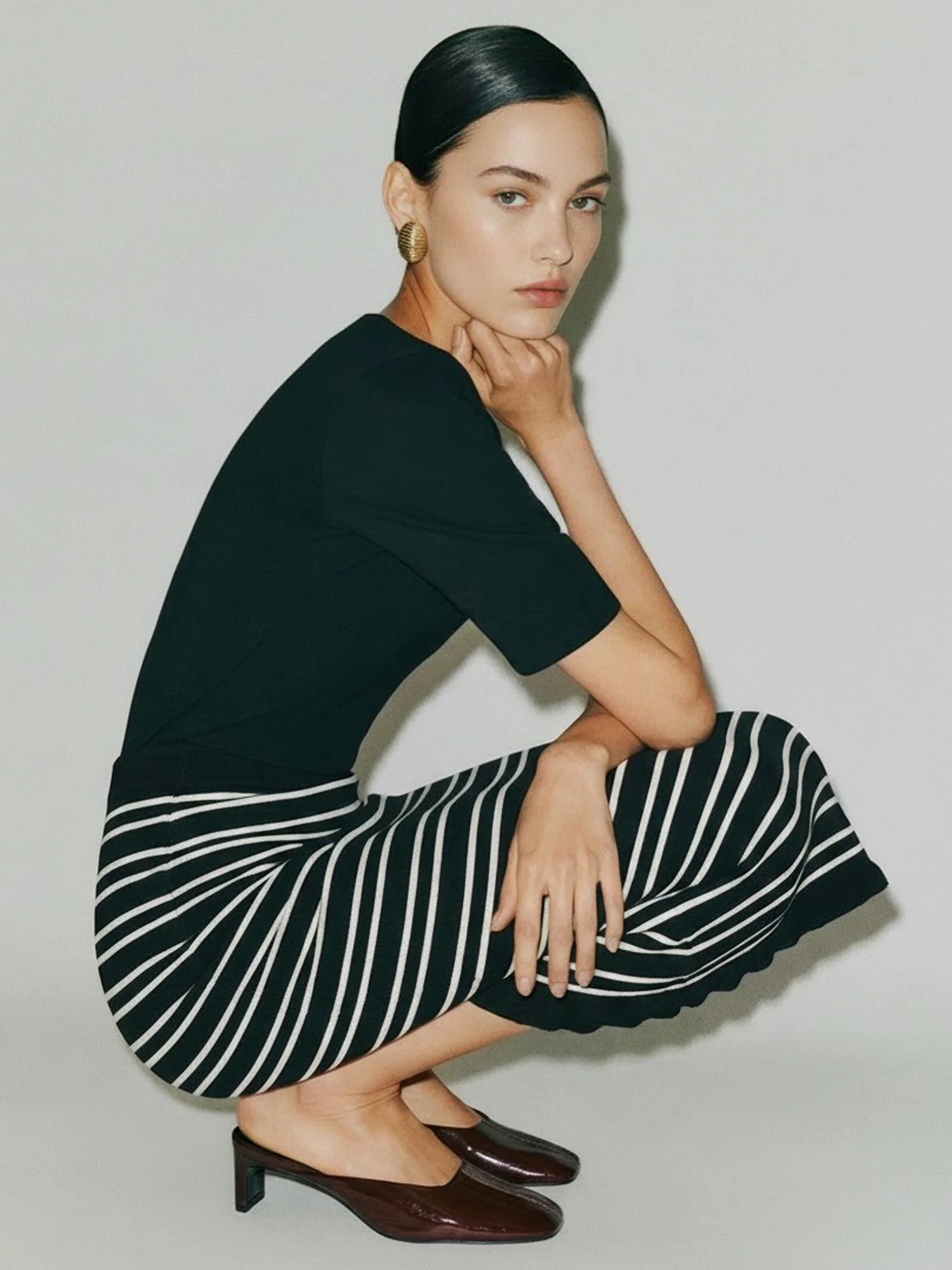 Stripe Sweater Knit Pencil Skirt - Image 3