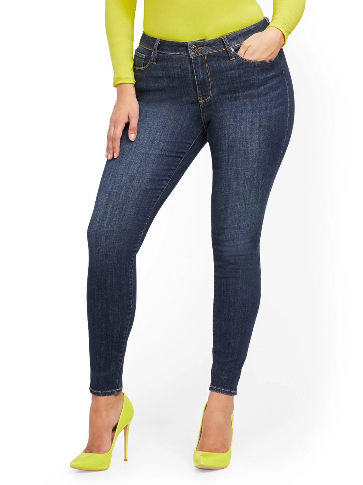 Sunday Mid-Rise Super-Skinny Jeans - Moonlight Blue