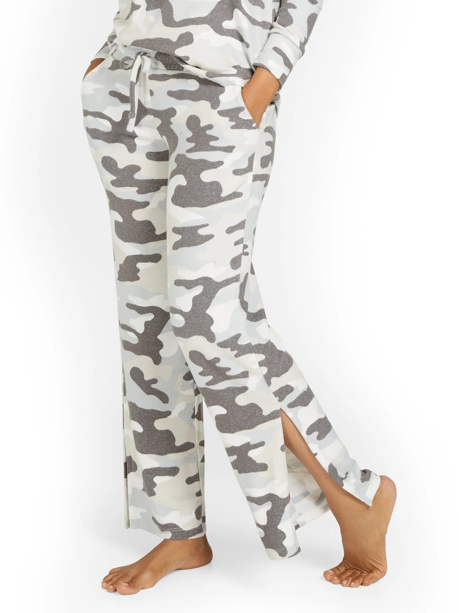 Super-Soft Knit Wide-Leg Pant - Camo-Print - Image 2