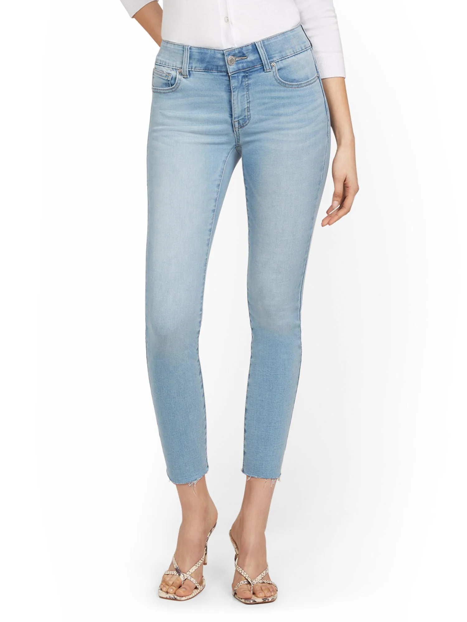 Tall Mya Curvy High-Waisted Sculpting No Gap Super-Skinny Ankle Jeans - Light Wash