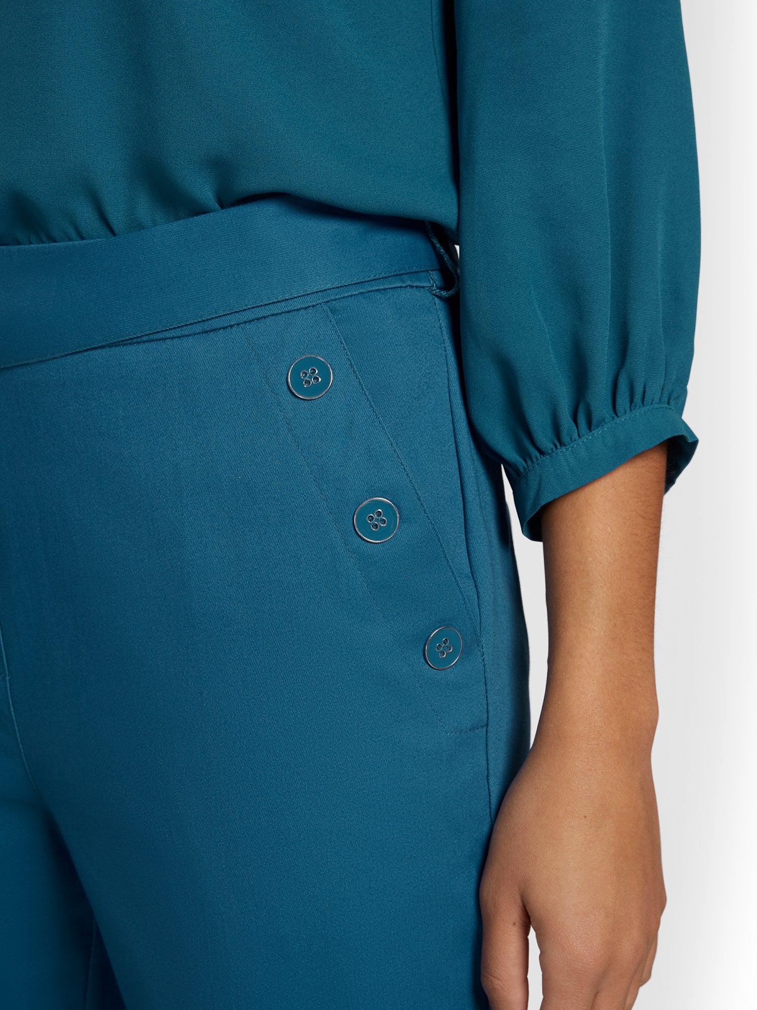 Tie-Waist Button-Detail Wide-Leg Pant - NY&Chic Collection - Image 3