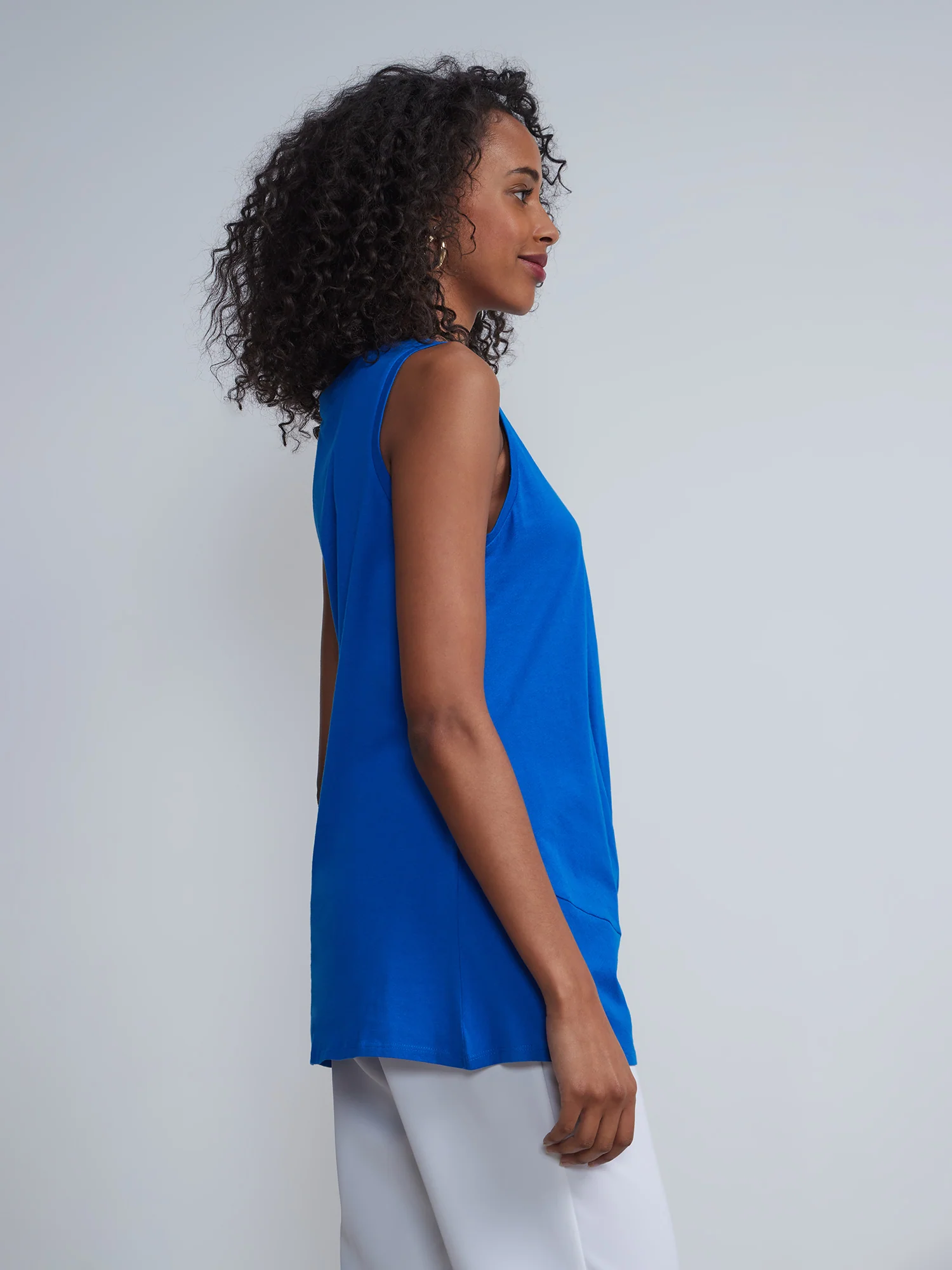 Twist-Front Sleeveless Tunic Top - Image 23