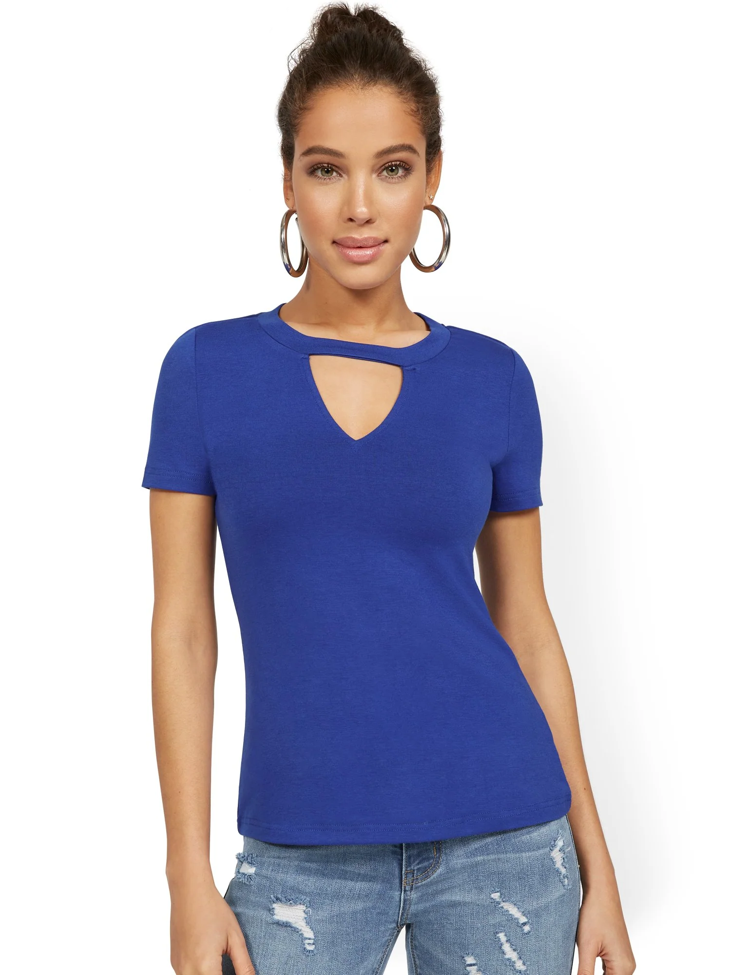 V-Neck Cutout Tee - Image 11