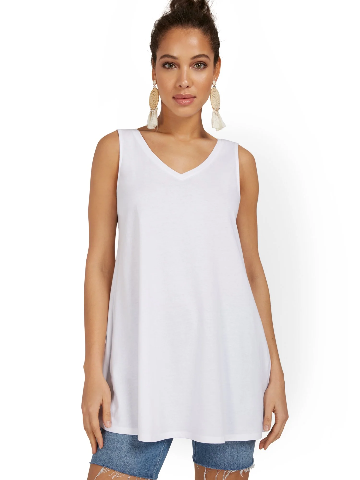 V-Neck Perfect Tunic Tank - Image 5