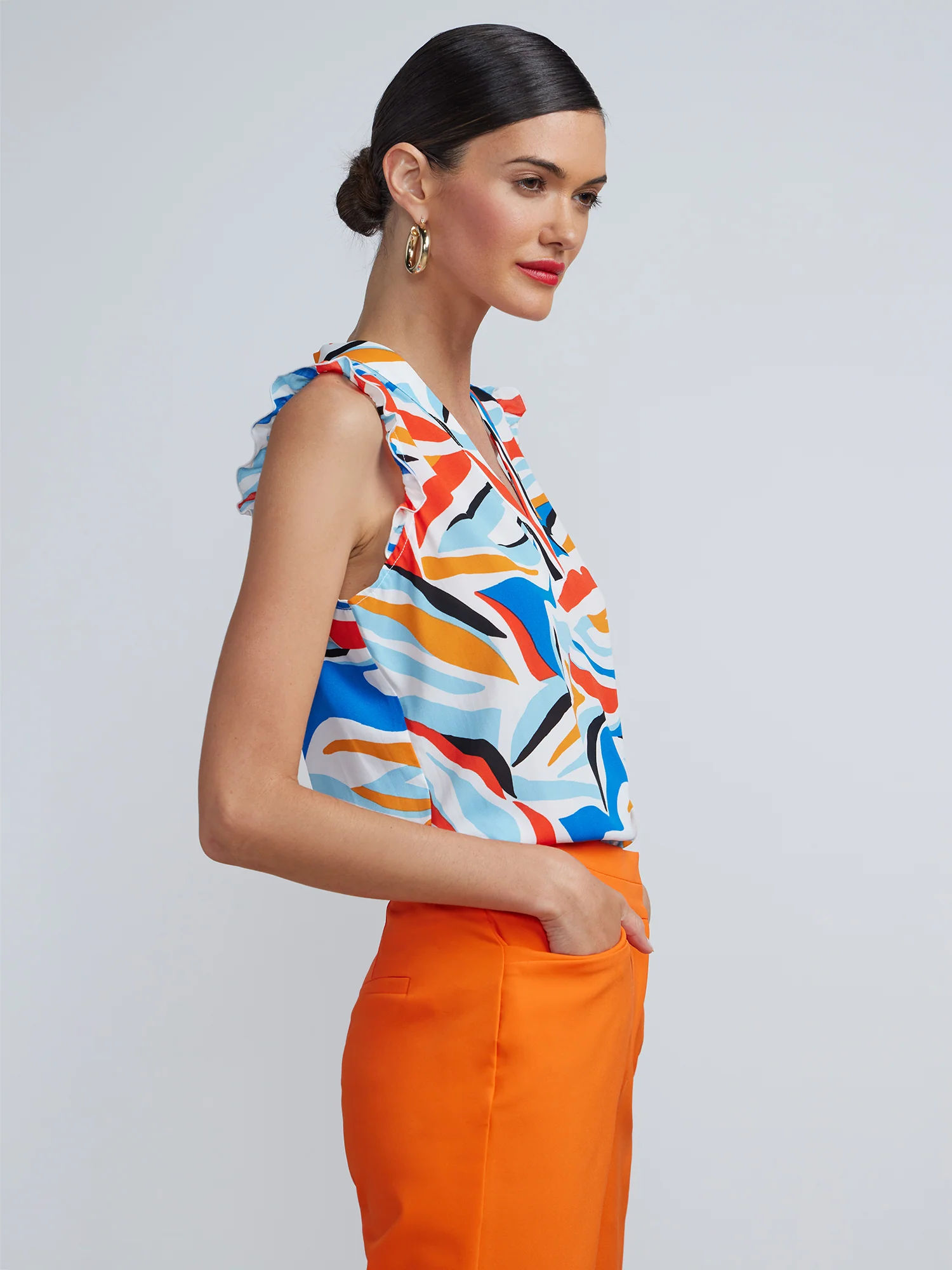 V-Neck Sleeveless Printed Top - Image 2