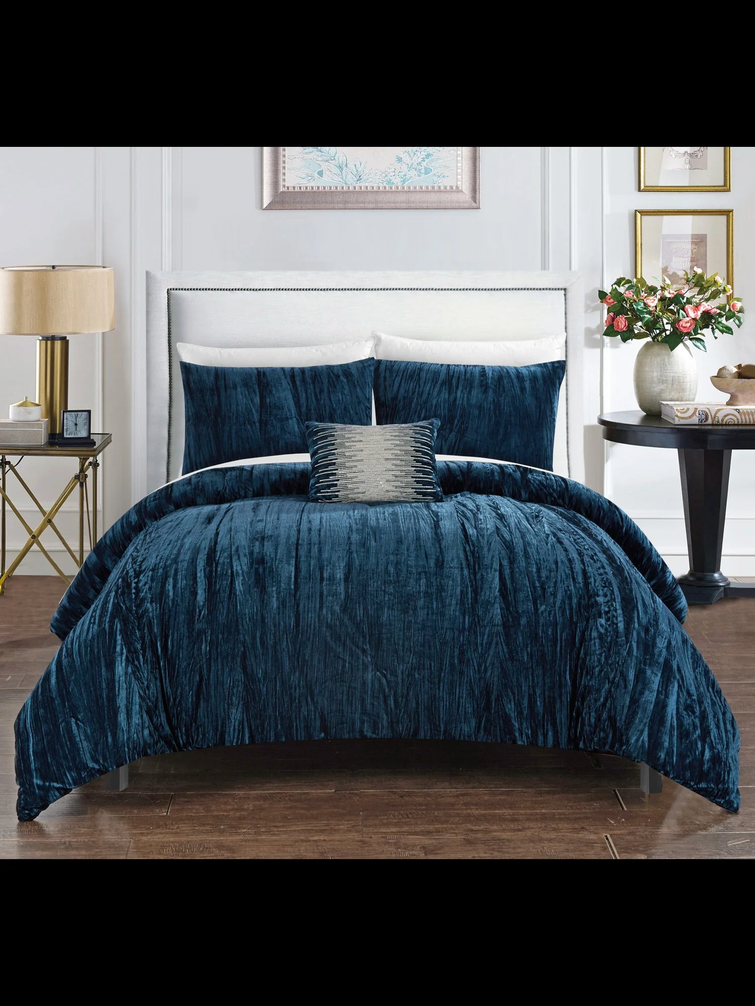 Westmont King-Size 4-Piece Comforter Set - NY&C x Chic Home - Image 2