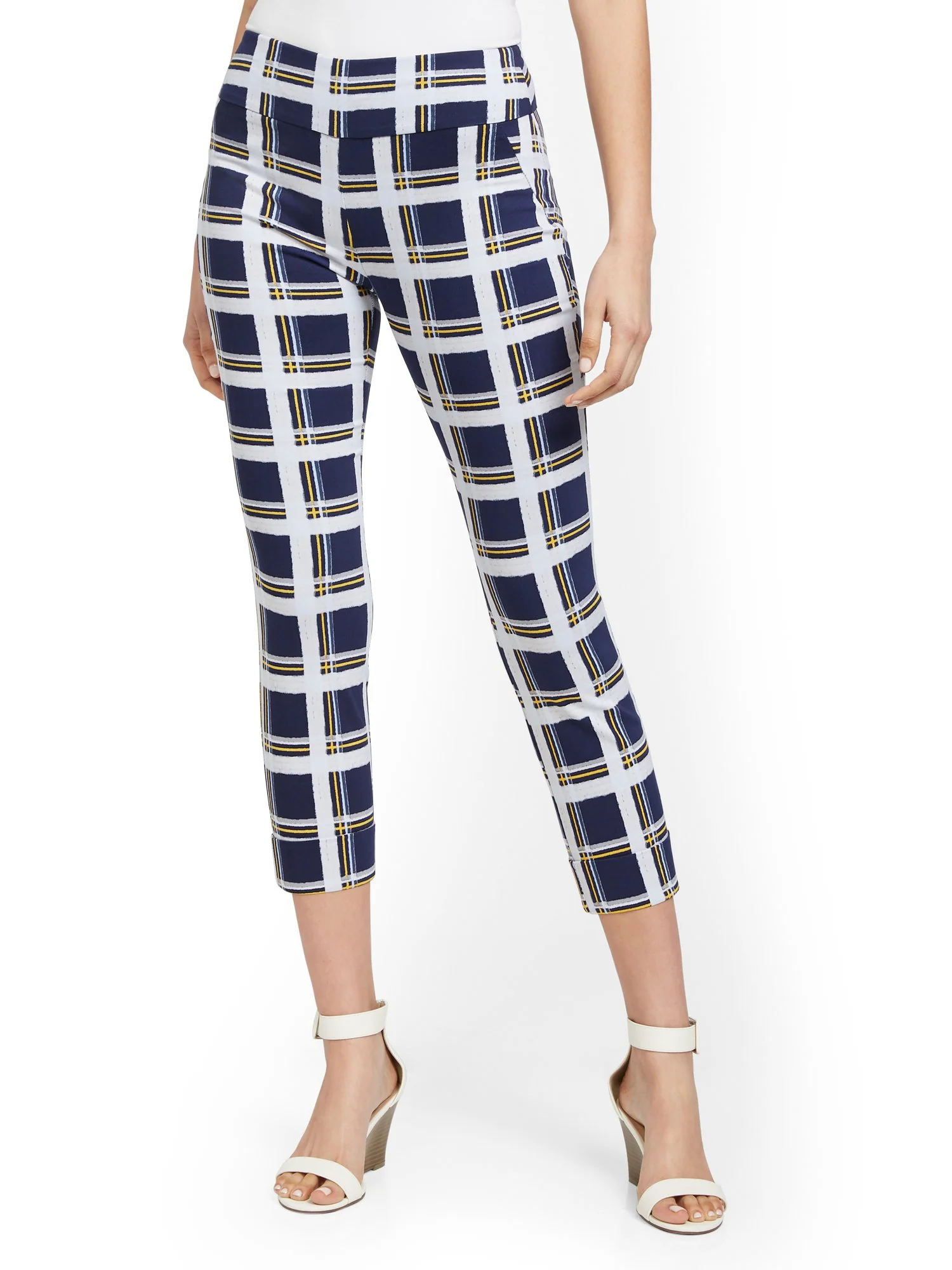 Whitney High-Waisted Pull-On Capri Pant - Plaid - Image 5