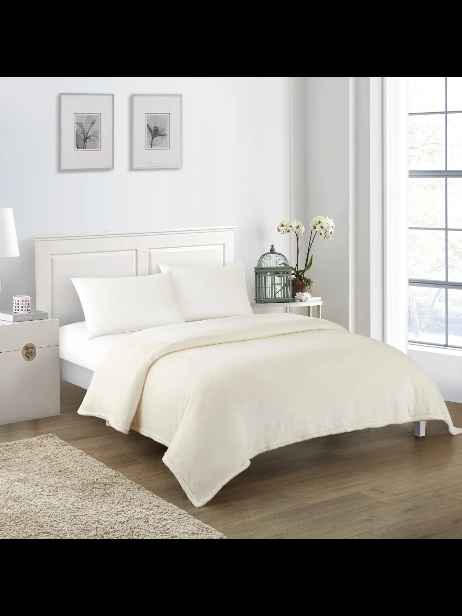 Zahava Twin-Size Ultra Plush Fleece Blanket - NY&C x Chic Home - Image 5