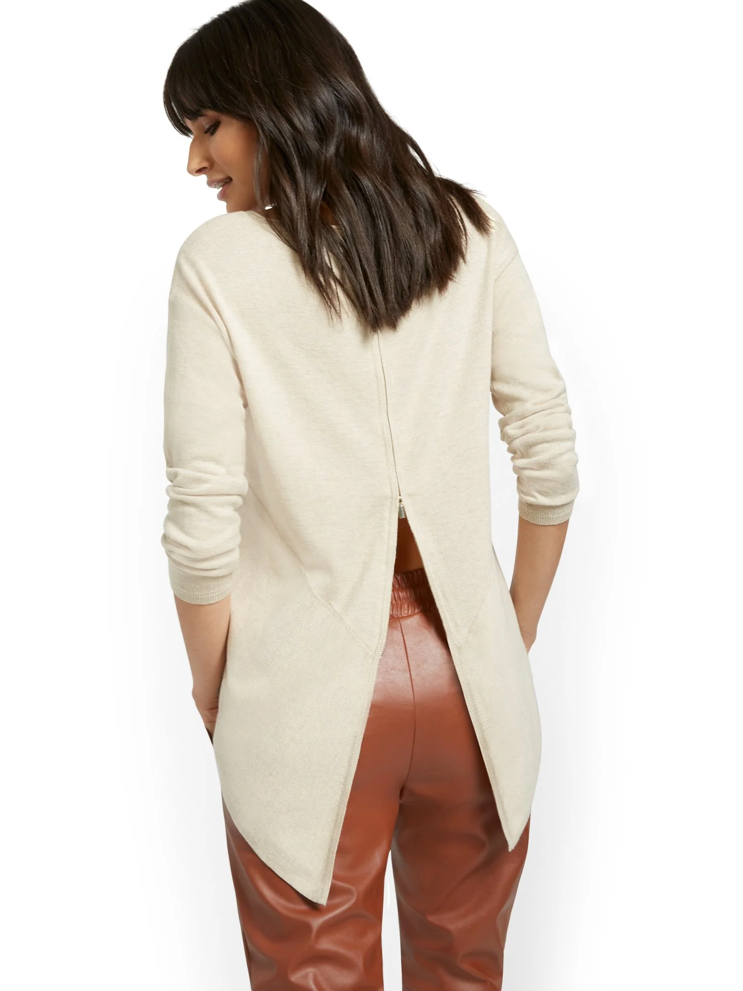 Zip-Back Sweater - Image 10