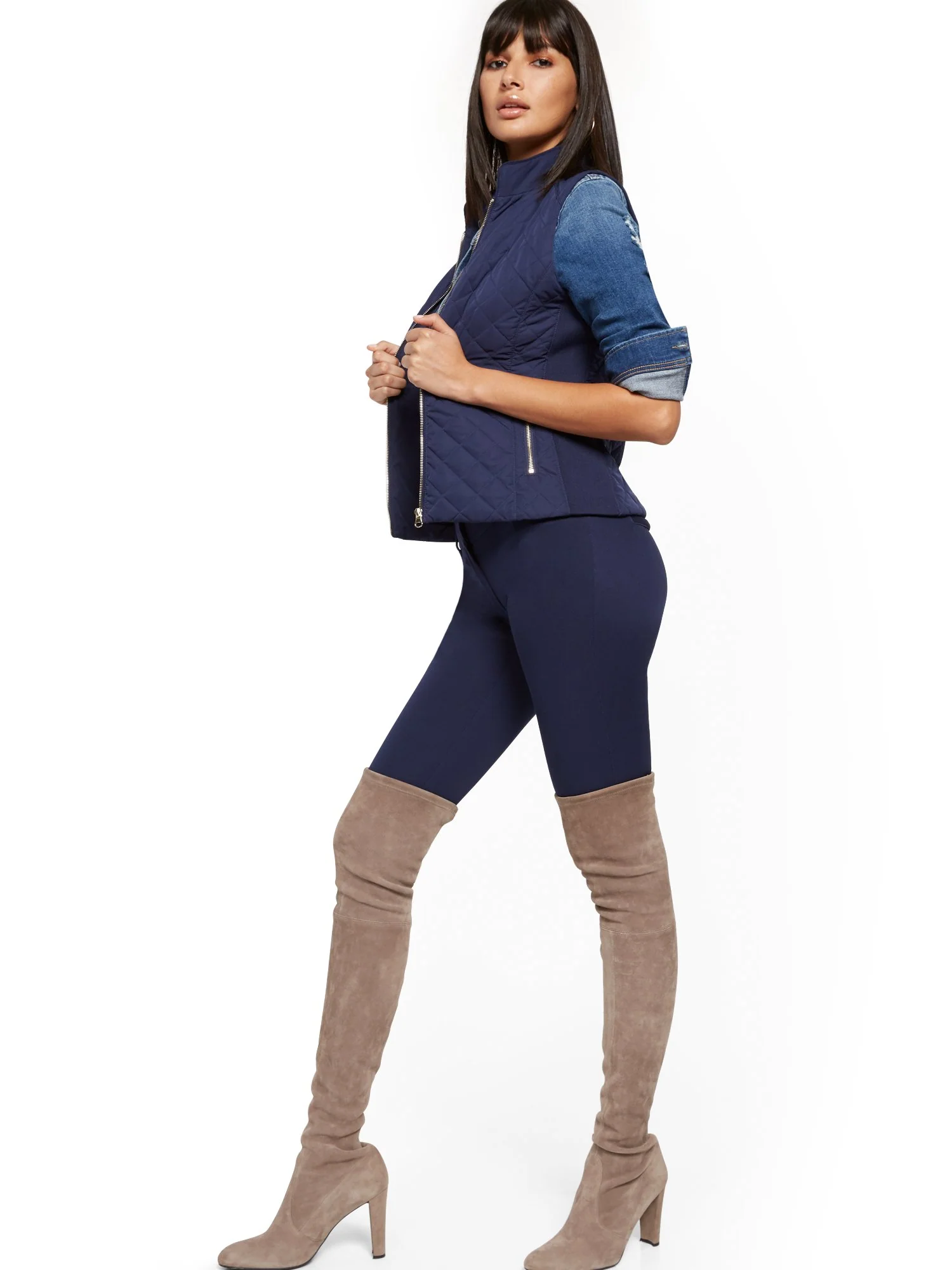 Zip-Front Quilted Vest - Image 11